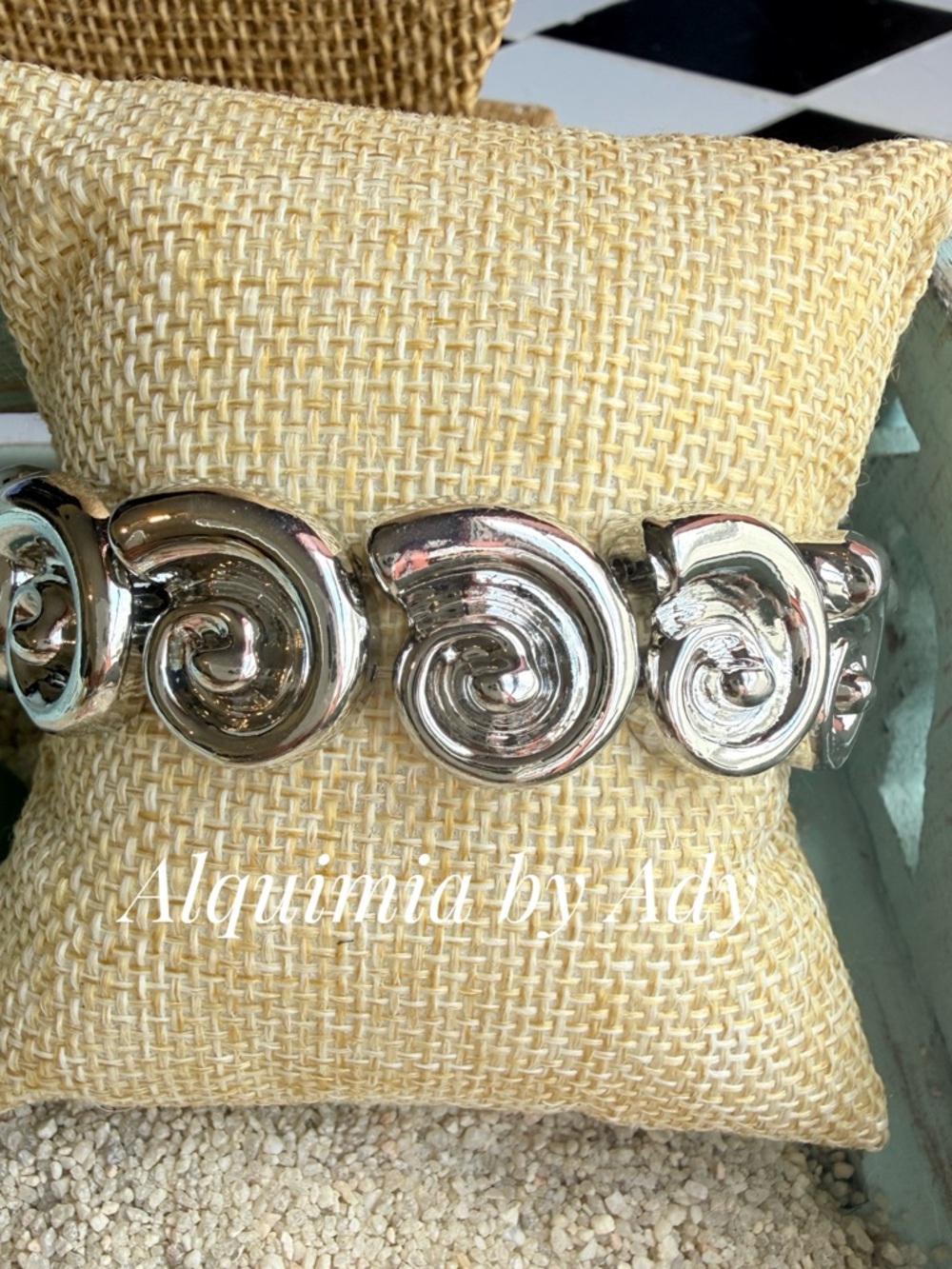 Alquimia Polished Silver Spiral Link Bracelet